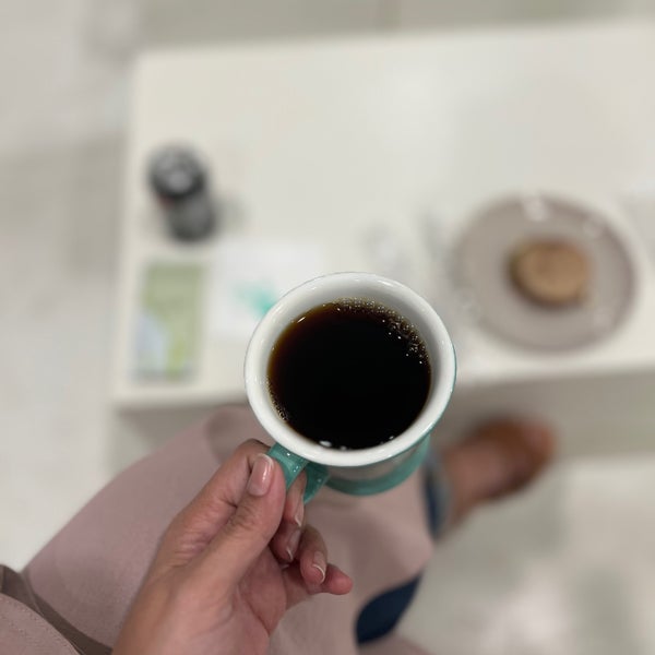 Foto tomada en Sulalat Coffee  por Amjad أمجاد el 5/18/2024