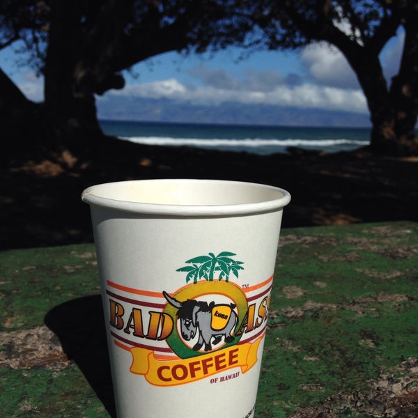 3/2/2015 tarihinde Nicole H.ziyaretçi tarafından Bad Ass Coffee of Hawaii'de çekilen fotoğraf
