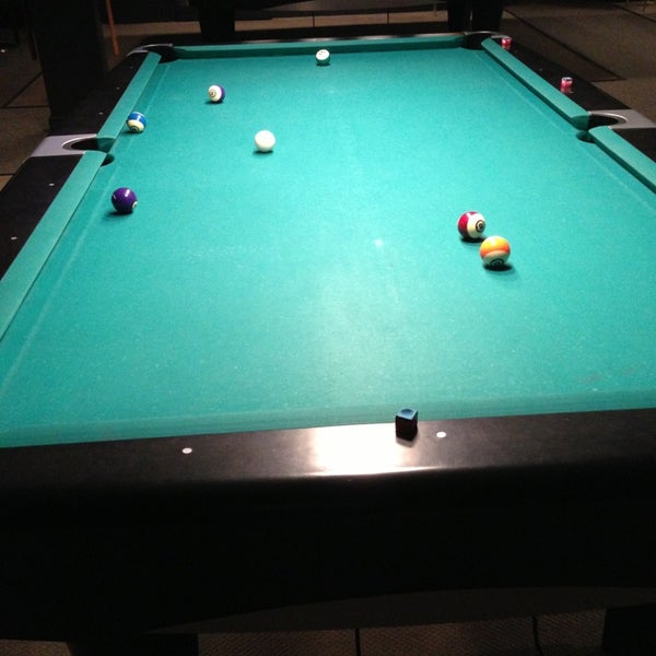 2/15/2013にEric M.がPressure Billiards &amp; Cafeで撮った写真