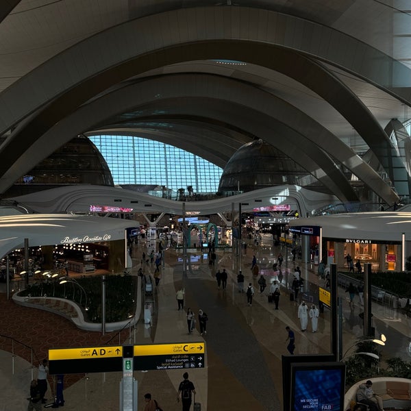 Photo prise au Zayed International Airport (AUH) par khalifa . le4/14/2024