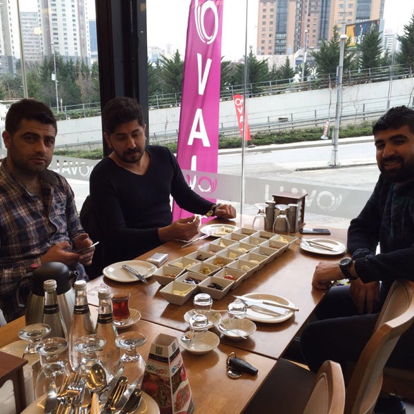 Photo prise au Ovalı Konya Mutfağı par Ufuk le1/29/2016