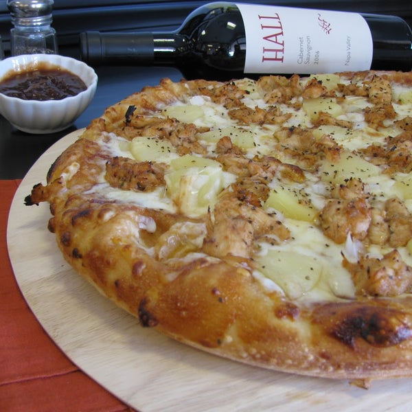 Пицца пепперони замороженная. Пазл "пицца мясная". Красивая пицца. Pizza factory пицца. Пицца 24 меню.