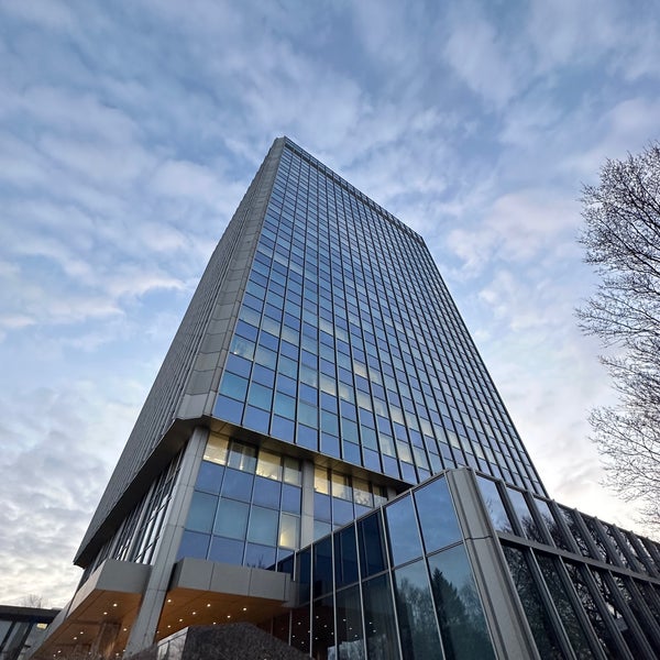 Deutsche Bank visual data 7