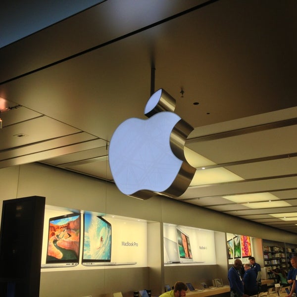 Apple Lakeside Shopping Center Electronics Store in Metairie