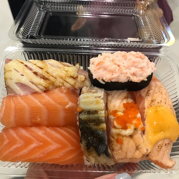 Роллы паттайя состав. Tsunami sushi cocktails, москва. Tsunami sushi cocktails, москва. Суши паттайя. Шведский стол в тайланде.