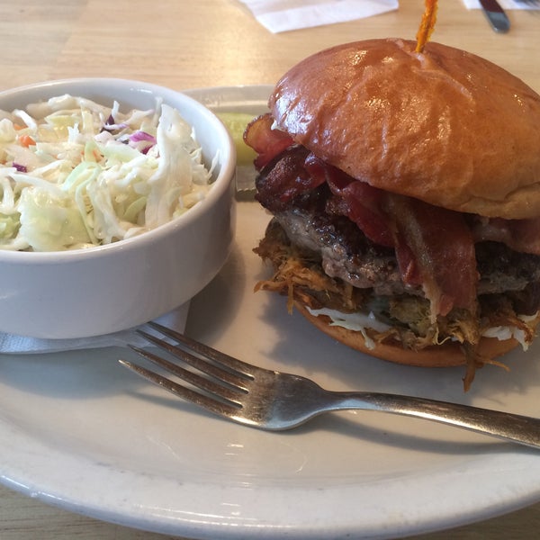 The Dirty Burger is yummy. Soft brioche bun offers just enough blanket to hold the meaty deliciousness together. Slaw is ok, go for fries! Authentic diner atmosphere complete with Janice Joplin tunes!