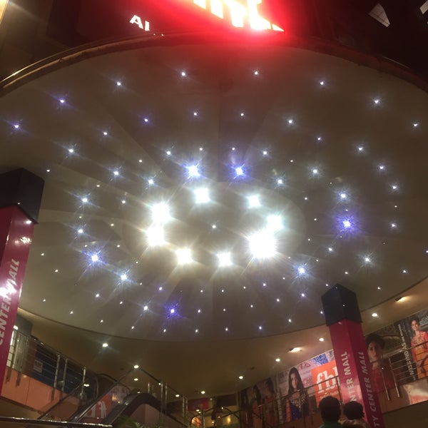 Foto tirada no(a) City Center Mall por Suprith G. em 2/26/2017