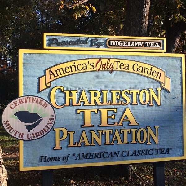 Foto tirada no(a) Charleston Tea Plantation por Heidi N. em 11/24/2016