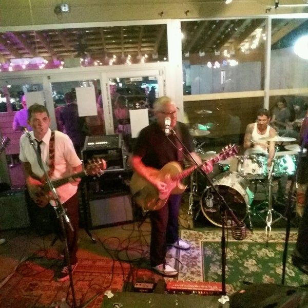 Photo prise au Copperheads Taphouse par Donna D. le9/17/2016