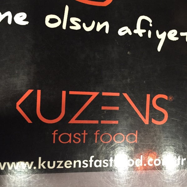 Foto tirada no(a) Kuzen&#39;s Fast Food por Furkan İ. em 2/28/2016