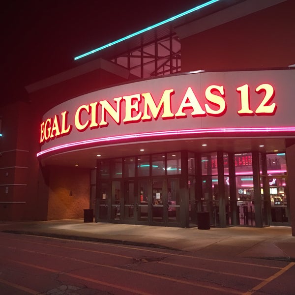 Photos at Regal Bolingbrook Movie Theater in Bolingbrook