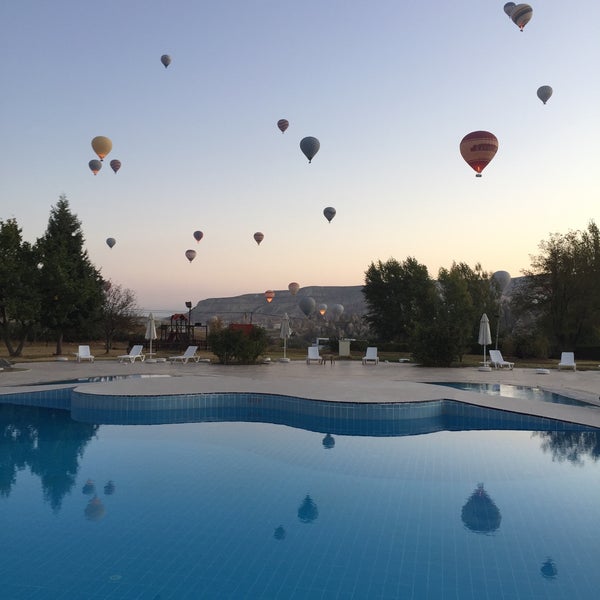 Das Foto wurde bei Tourist Hotels &amp; Resorts Cappadocia von Eyyüp Yorulmaz am 10/26/2019 aufgenommen