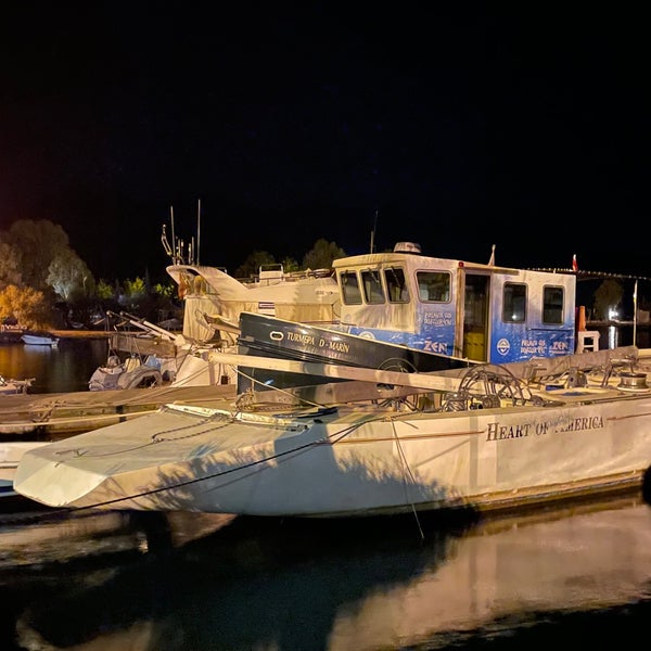 Photo taken at Martı Marina &amp; Yacht Club by Emrah C. on 10/1/2021