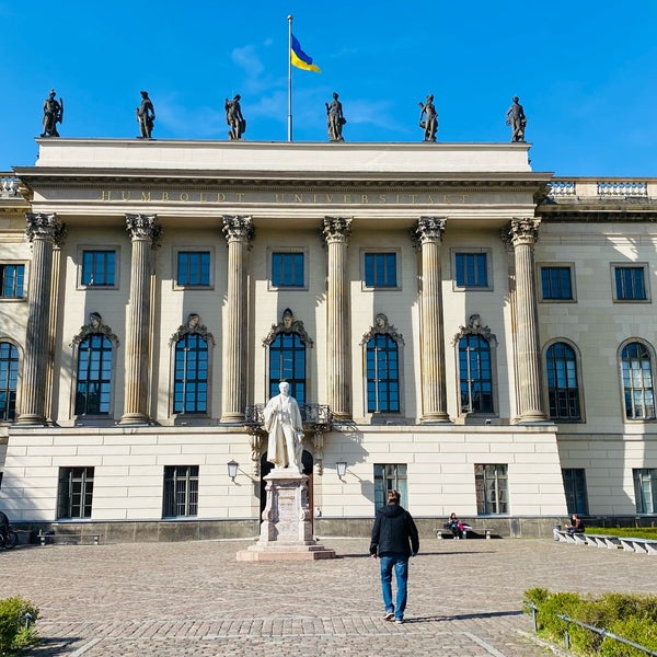 4/12/2022 tarihinde Natachaziyaretçi tarafından Humboldt-Universität zu Berlin'de çekilen fotoğraf
