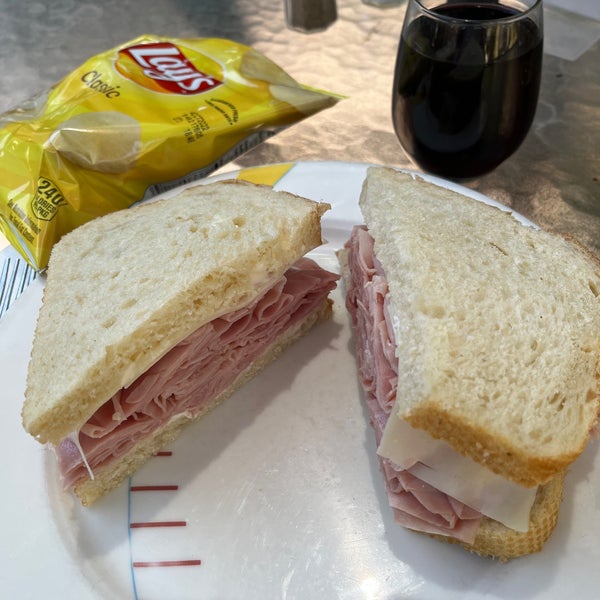 Back Street Restaurant Sandwich Spot in Riverside