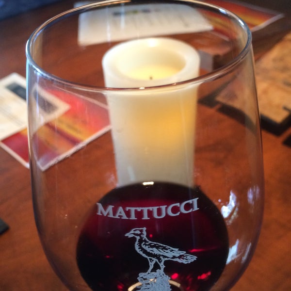 Foto tirada no(a) Mattucci Winery por Rick M. em 8/10/2015