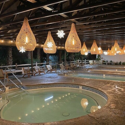 Photo taken at Sam&#39;s Family Spa &amp; Hot Water Resort by Sam&#39;s Family Spa &amp; Hot Water Resort on 12/6/2021