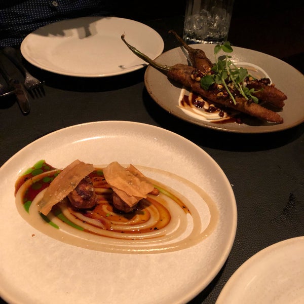 4/12/2019 tarihinde Scott K.ziyaretçi tarafından Maha Restaurant'de çekilen fotoğraf