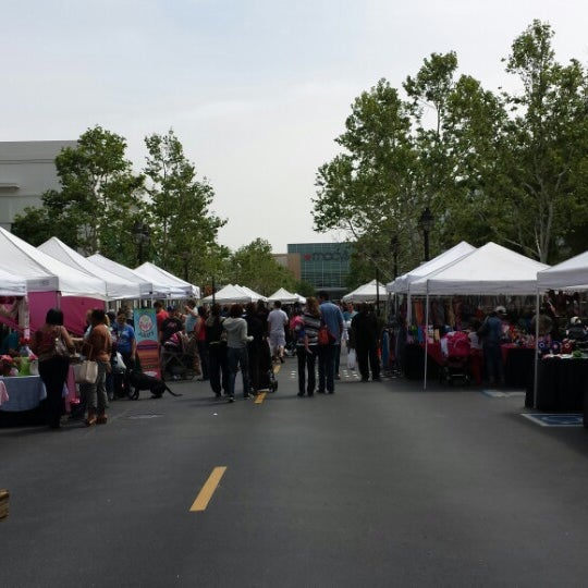Victoria Gardens Farmer's Market Farmers Market in Victoria