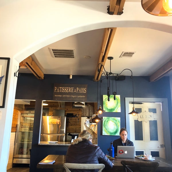 10/25/2019にLaurenがCommonWealth Coffeehouse &amp; Bakeryで撮った写真