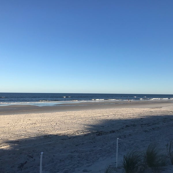 Neptune Beach 14 tips from 2403 visitors