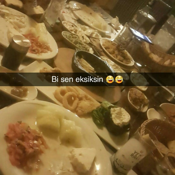 Снимок сделан в Balıklı Bahçe Et ve Balık Restoranı пользователем Aaa Y. 10/20/2017