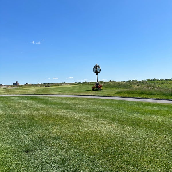 5/26/2023 tarihinde Haechang L.ziyaretçi tarafından Trump Golf Links at Ferry Point'de çekilen fotoğraf