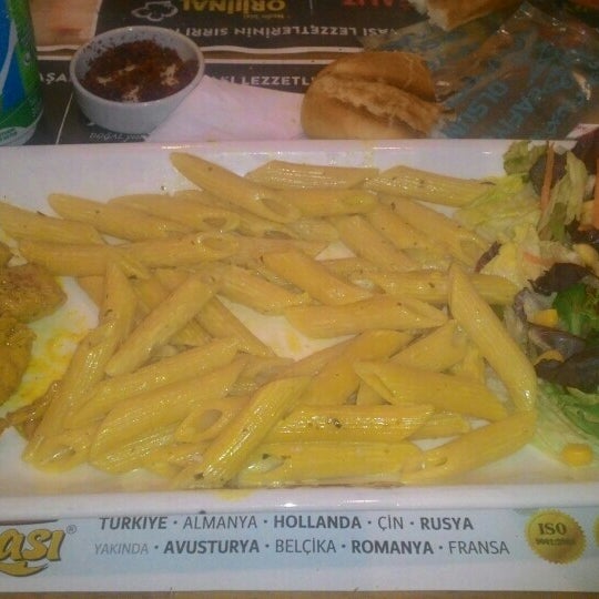 Tavuk Dunyasi Selcuklu Konya Da Kizarmis Tavuk Restorani Da Fotograflar Tavuk Dunyasi Selcuklu Konya Da Kizarmis Tavuk Restorani Da Fotograflar