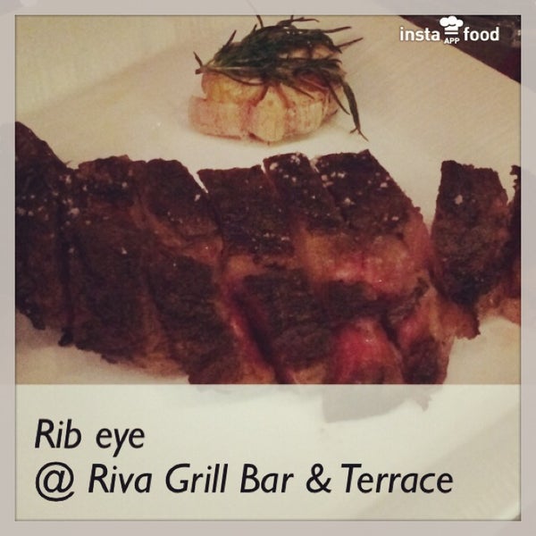 Photo taken at RIVA Grill Bar &amp; Terrace by Endro N. on 5/9/2014