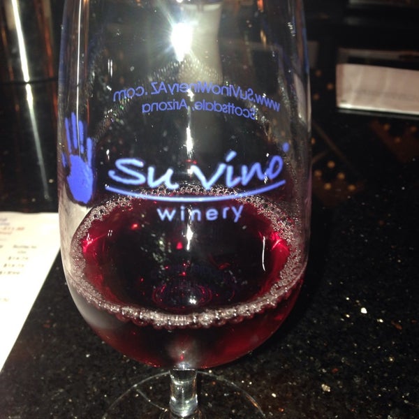 Foto tomada en Su Vino Winery  por Monica M. el 10/19/2013