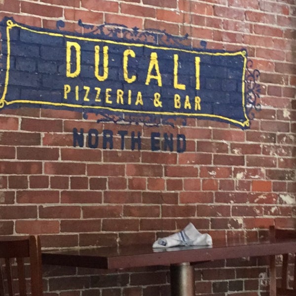 8/23/2019 tarihinde Monica M.ziyaretçi tarafından Ducali Pizzeria &amp; Bar'de çekilen fotoğraf