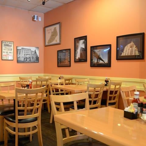 Photo taken at Gruby&#39;s New York Deli by Gruby&#39;s New York Deli on 12/30/2021