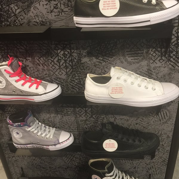 converse outlet queenstown
