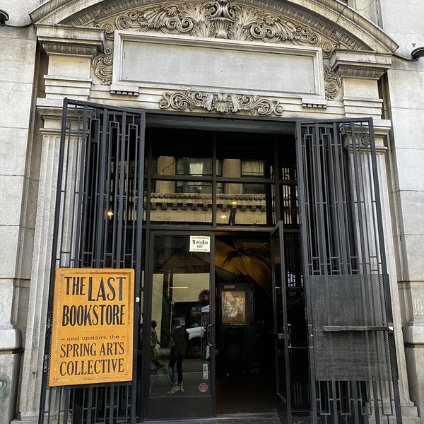 Foto tirada no(a) The Last Bookstore por Yurika em 1/7/2024