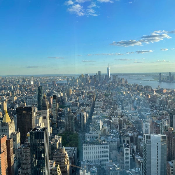 Foto tirada no(a) 86th Floor Observation Deck por Ali em 5/6/2023