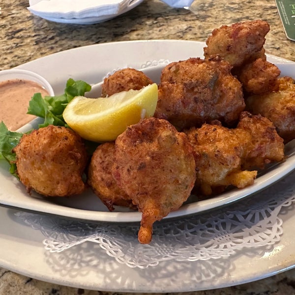 Shuckers On The Beach Jensen Beach, FL