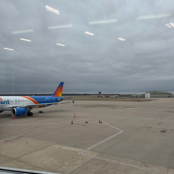 12/21/2023にRakanがノースウエストアーカンソー地方空港 (XNA)で撮った写真