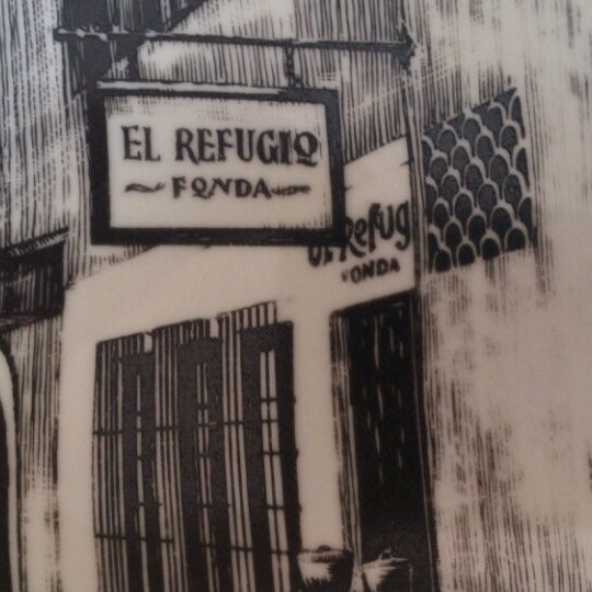 Foto tirada no(a) Fonda El Refugio por Karyna M. em 6/7/2013
