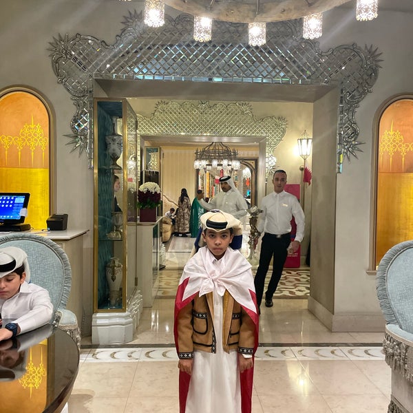 Photo taken at Sukar Pasha Ottoman Lounge by dalal 1. on 12/19/2022