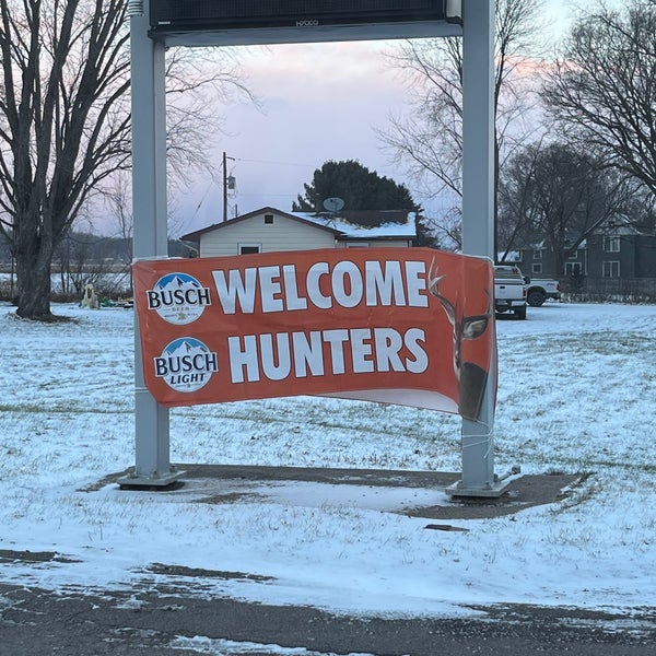 Fast Eddie's Discount Liquor Store & Gas Sparta, WI