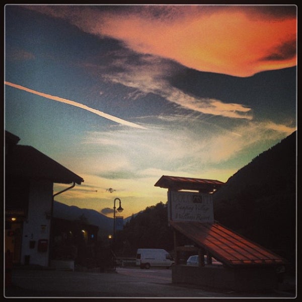 Foto tomada en Dolomiti Camping Village &amp; Wellness Resort  por Dolomiti Camping Village &. el 9/20/2013