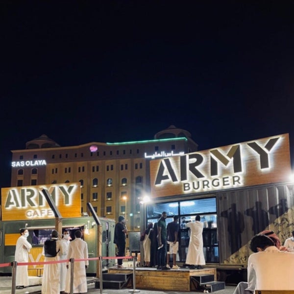 Photo taken at Army Burger by MAJED 🦅 on 2/12/2022