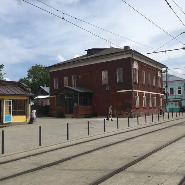 Площадь двух революций коломна