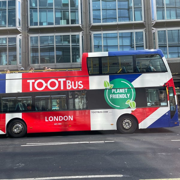 Trafalgar Square/Charing Cross Station Bus Stop F Charing Cross 230