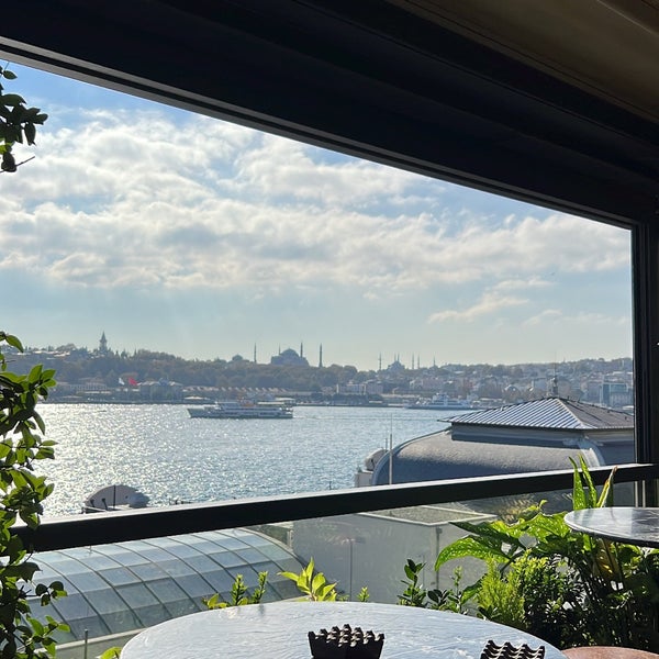 Foto scattata a Novotel Istanbul Bosphorus da S. il 11/13/2022