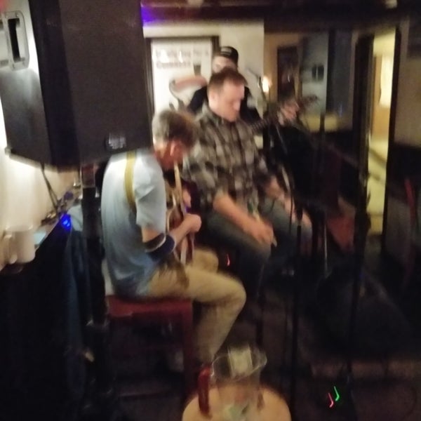 Photo taken at Mr. Dooley&#39;s by Rich on 10/7/2018