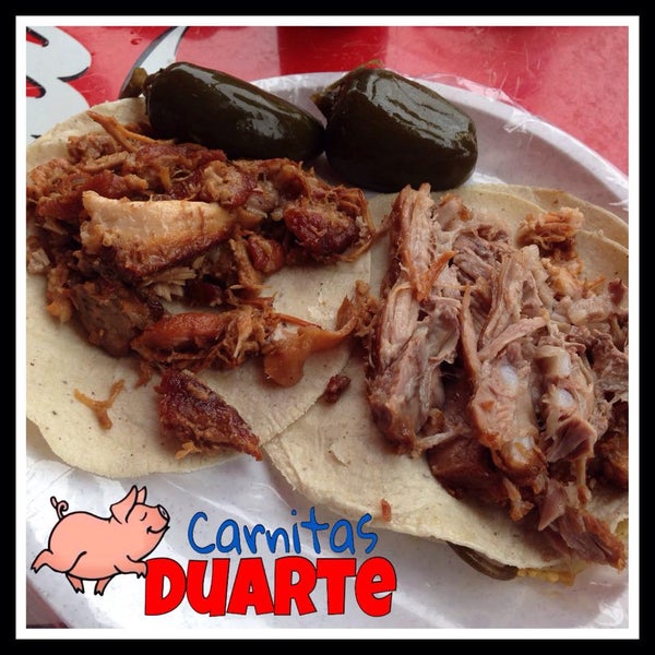 รูปภาพถ่ายที่ Carnitas Las Duarte โดย Carnitas Las Duarte เมื่อ 8/25/2015