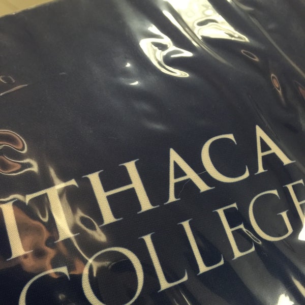Foto tirada no(a) Ithaca College por Ann-Marie em 8/25/2015