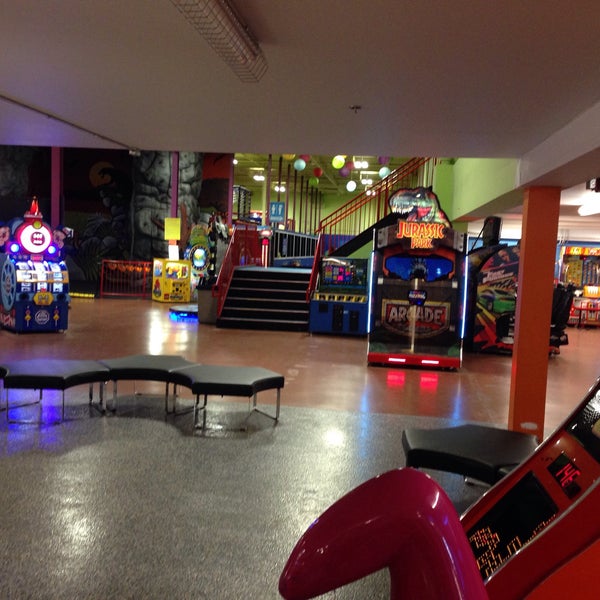 Photos at Midway Family Fun Park Arcade in Ottawa