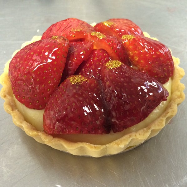 Julie's French Pastries 4 tips